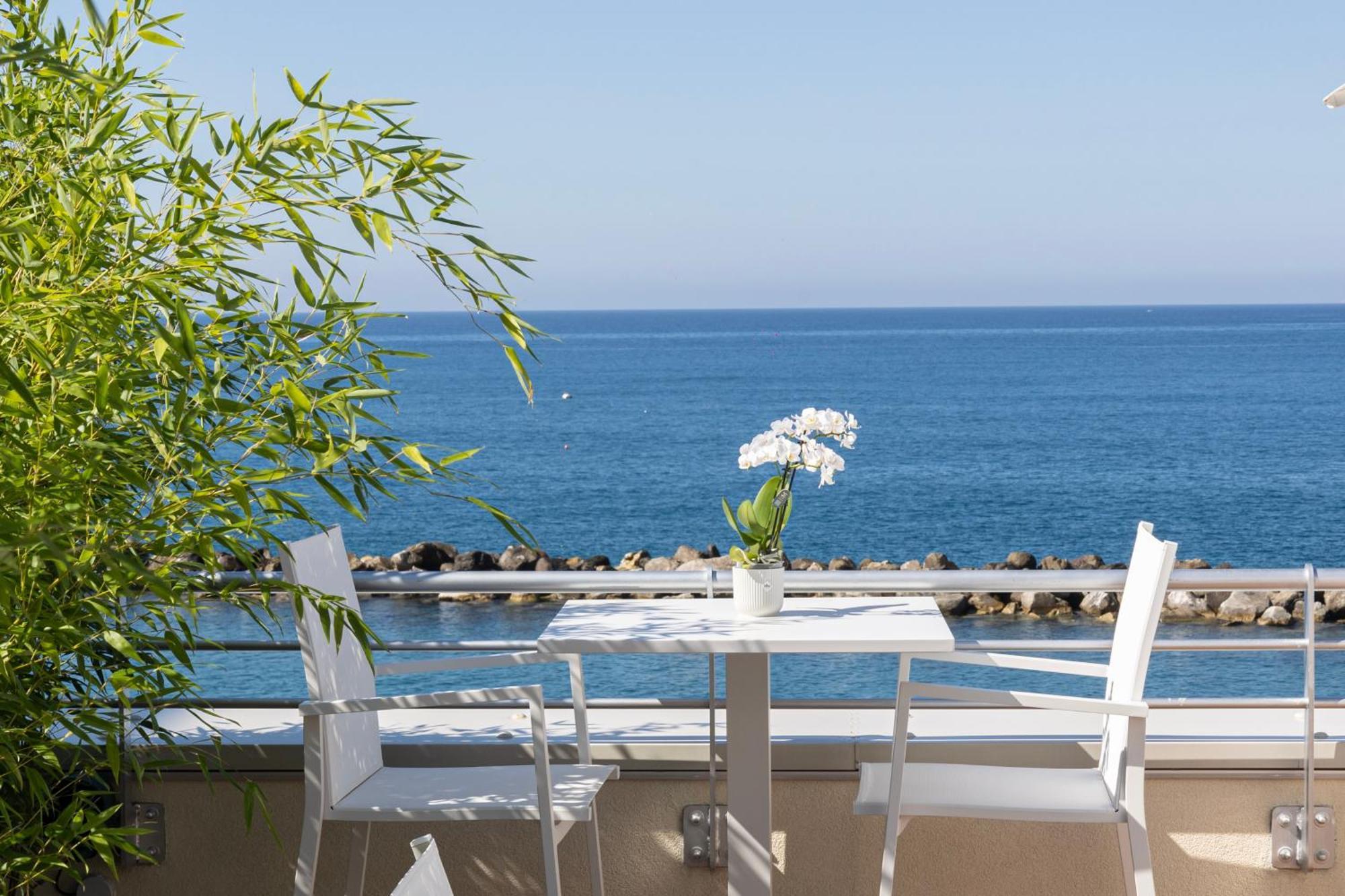 Apart-hotel Gli Scogli Luxury *