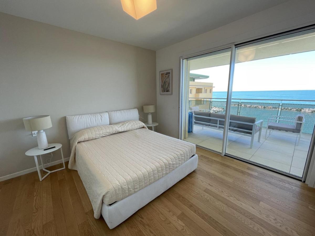 Gli Scogli Luxury Aparthotel